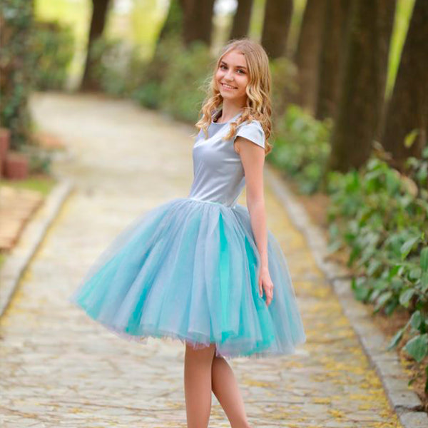 Flavia. De la Fericire.