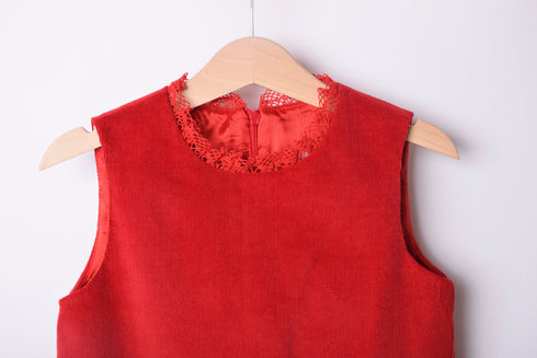 Sarafan cu dantelă la gât