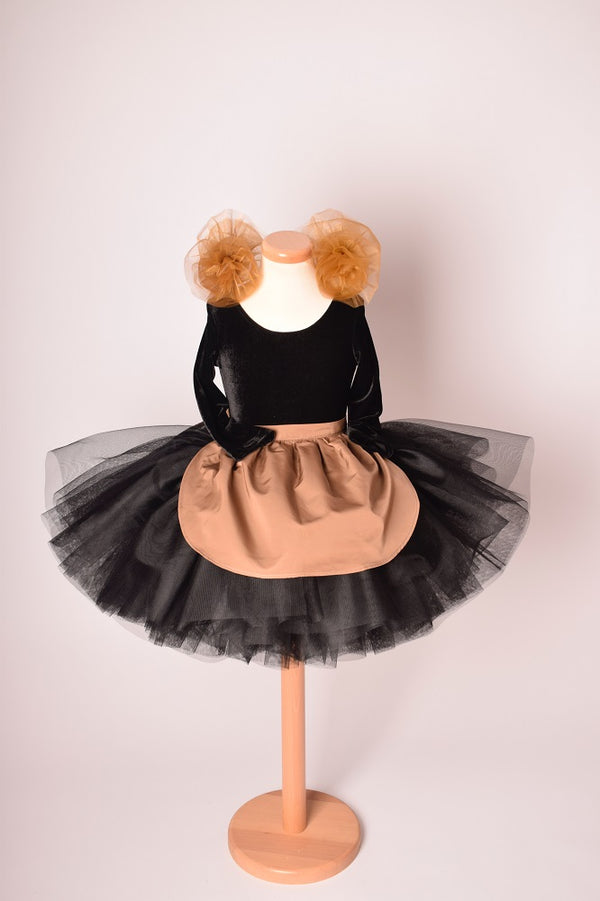 Costum Furnicuță