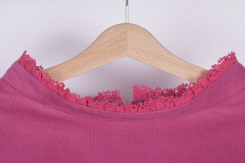 Fustă semi-cloche cu dantelă