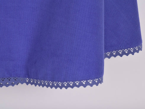 Fustă semi-cloche cu dantelă