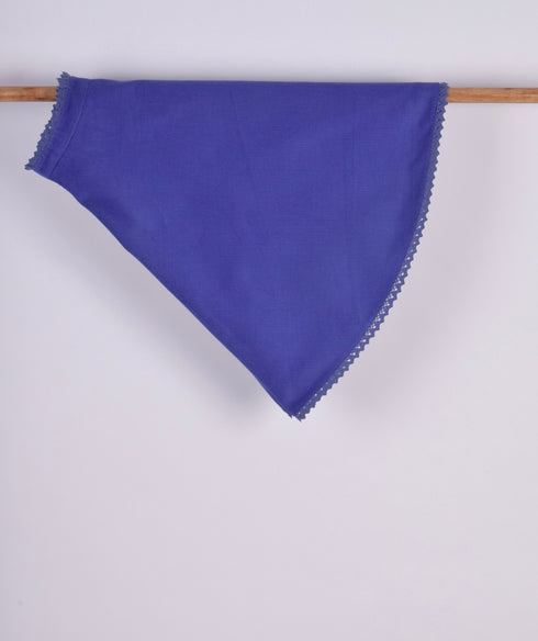 Fustă semi-cloche cu dantelă