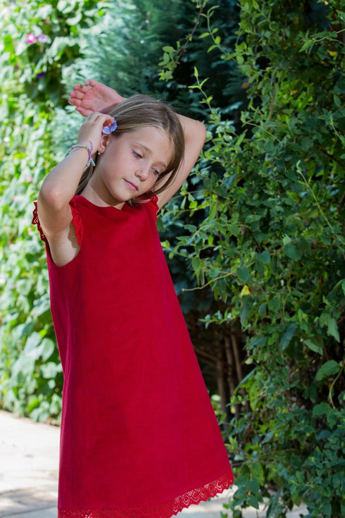 Sarafan cu aripioare dantelate