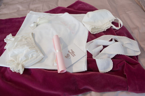 Rochița pentru botez "O dimineață însorită de duminică"