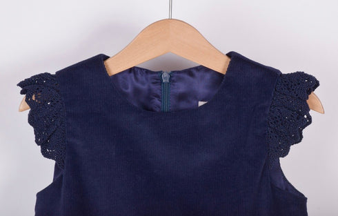 Sarafan cu aripioare dantelate