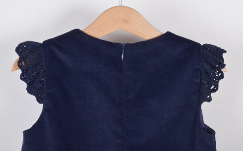 Sarafan cu aripioare dantelate