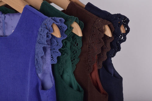 Sarafan cu aripioare dantelate