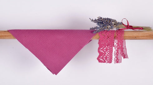 Sarafan cu buzunare de dantelă