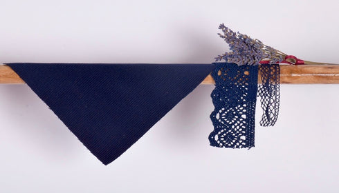 Sarafan cu buzunare de dantelă